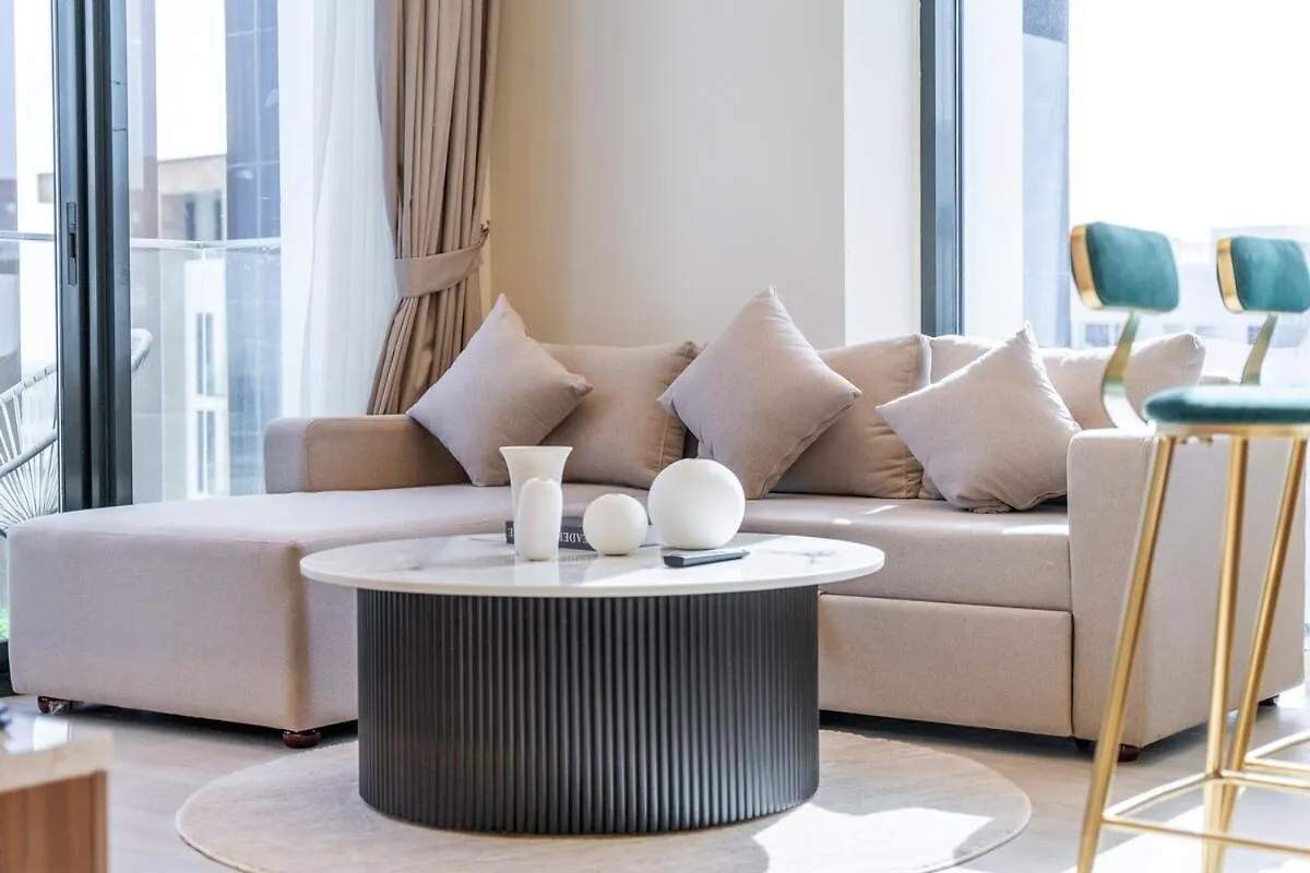 Elegant 1-Bedroom Perfect For 4 At Azizi Riviera In Meydan One Dubai Apartment