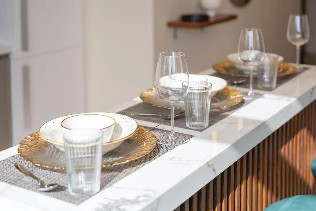 Apartment Elegant 1-Bedroom Perfect For 4 At Azizi Riviera In Meydan One Dubai United Arab Emirates