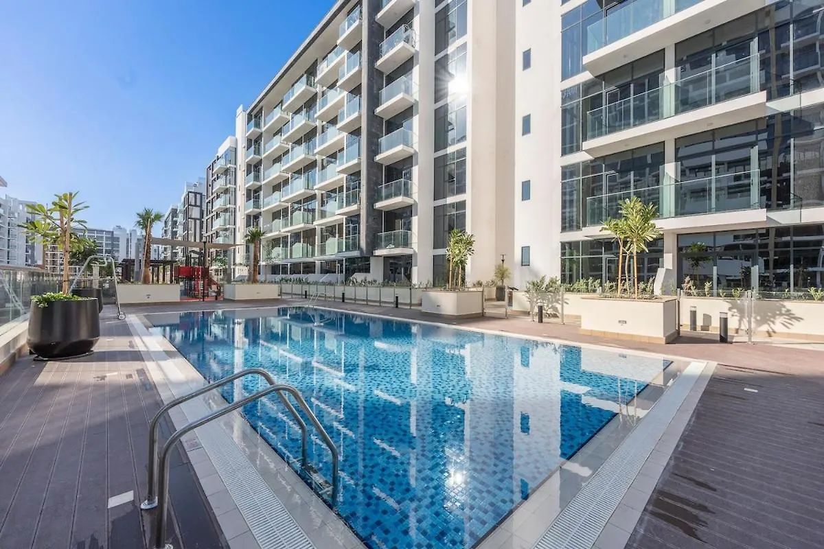 Elegant 1-Bedroom Perfect For 4 At Azizi Riviera In Meydan One Dubai United Arab Emirates