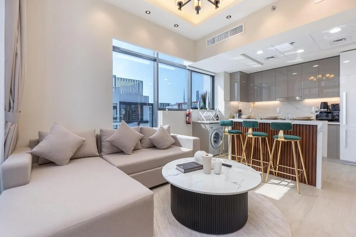 Elegant 1-Bedroom Perfect For 4 At Azizi Riviera In Meydan One Dubai 0*,